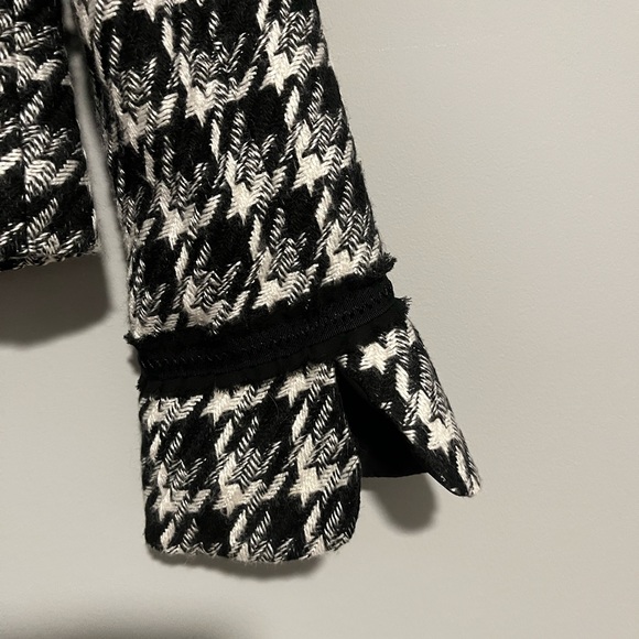 White House black-market houndstooth black and white tweed jacket - Picture 6 of 6